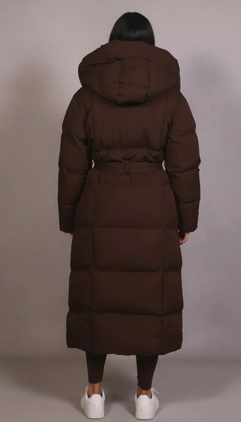 Eleganter Longline Puffer-Mantel mit Kapuze für Damen | Nordelle