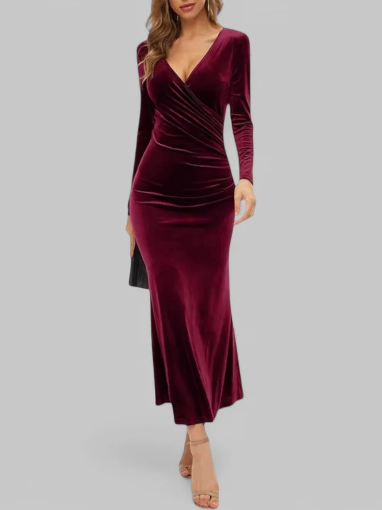 Damen elegantes langes Abendkleid für besondere Anlässe mit stilvollem, fließendem Design.