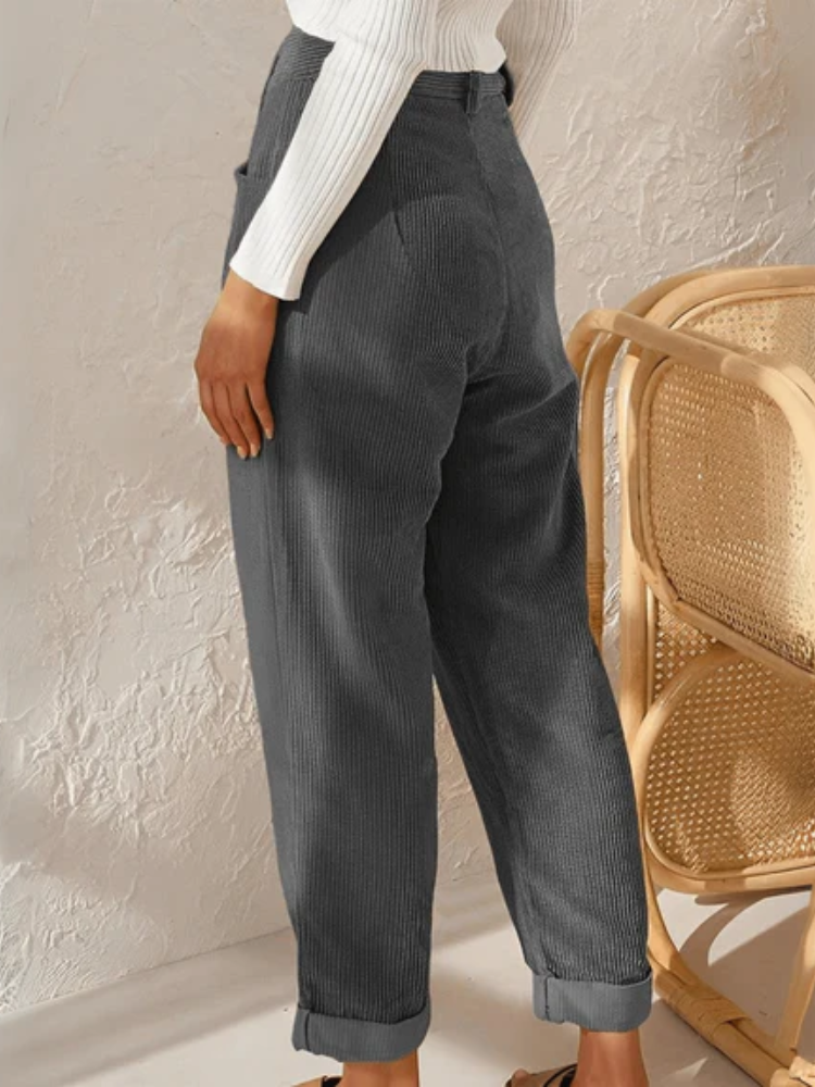 Damen klassische Cordhose mit bequemem Schnitt für Alltag und Freizeit
