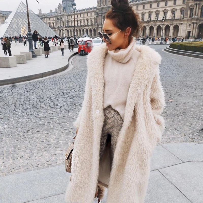 Damen modischer Wintermantel mit elegantem und praktischem Design