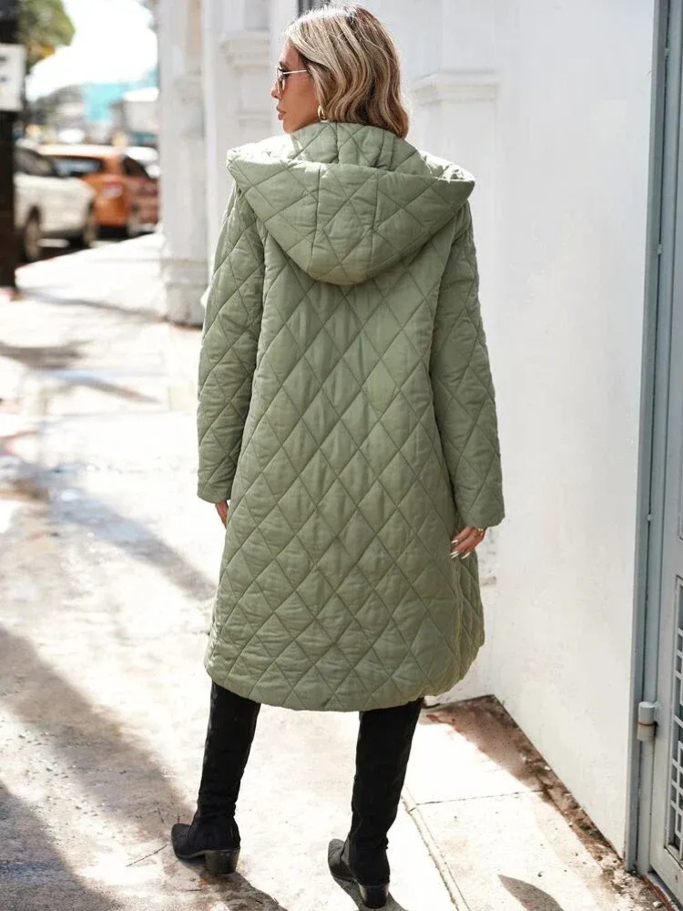 Damen warme Kapuzen-Daunenjacke in modernem Design, ideal für kalte Wintertage