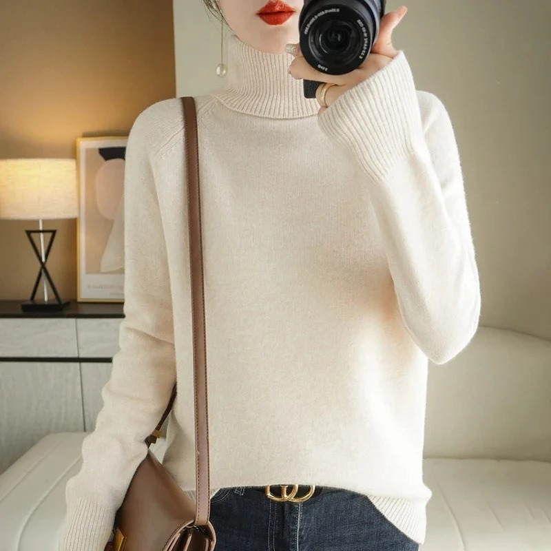 Damen Rollkragenpullover in warmem, zeitlosem Design für kalte Tage