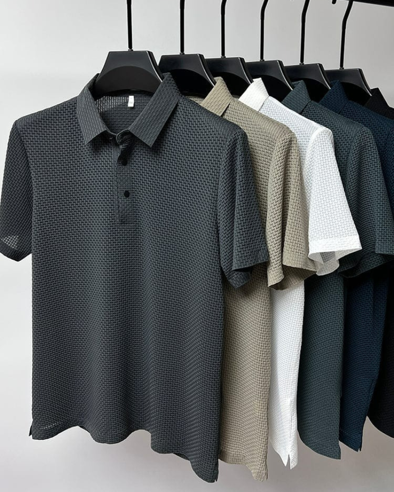 Elegantes strukturiertes Poloshirt für Herren in modernem Design für vielseitige Outfits