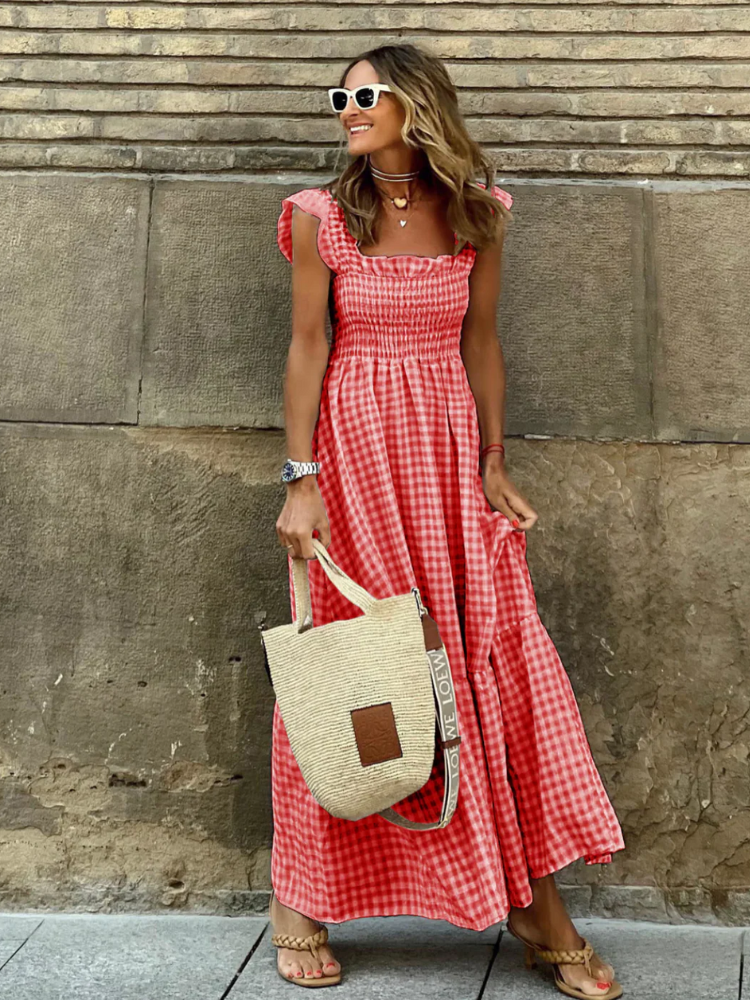 Gingham Sommerkleid mit Smokings für Damen in zeitlosem Karomuster für warme Tage