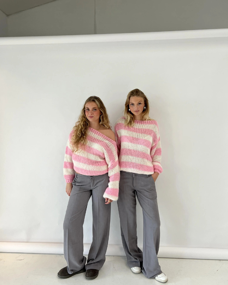 Lässiger gestreifter Pullover für Damen in modernem Design