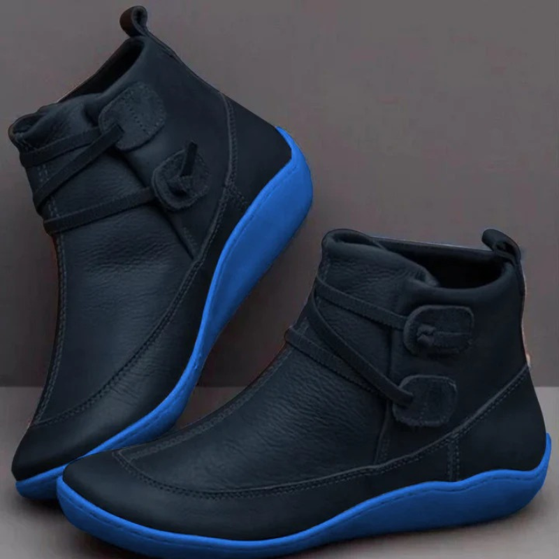 Wasserdichte Damenstiefeletten mit modernem Design, ideal für Alltag, Regenwetter und vielseitige Kombinationen.