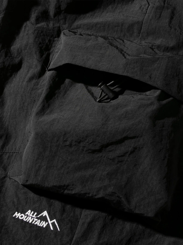 Herren-Wanderhosen mit wasserdichtem Design und praktischen Taschen für Outdoor-Aktivitäten