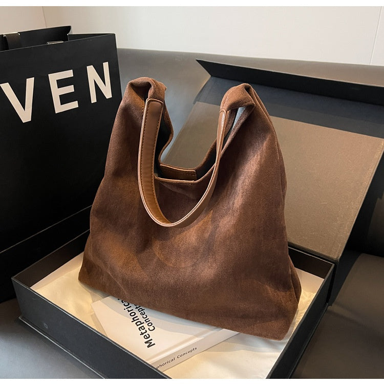 Tasche Mit Eleganter Form Für Damen | Eloria