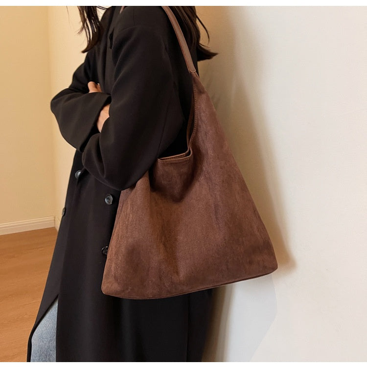 Tasche Mit Eleganter Form Für Damen | Eloria