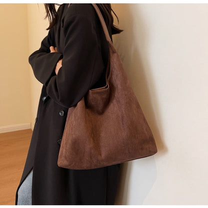 Tasche Mit Eleganter Form Für Damen | Eloria