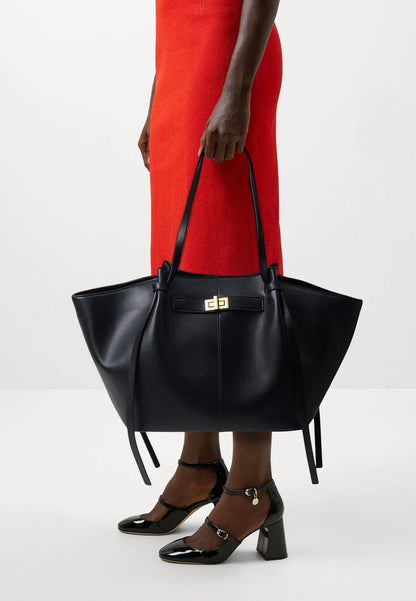 Elegante Damenhandtasche Mit Klassischer Form | Beliana