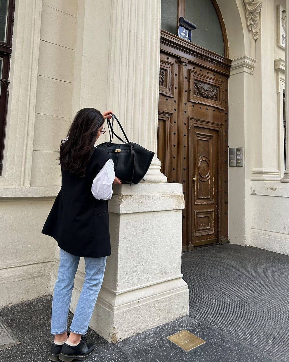 Elegante Damenhandtasche Mit Klassischer Form | Beliana