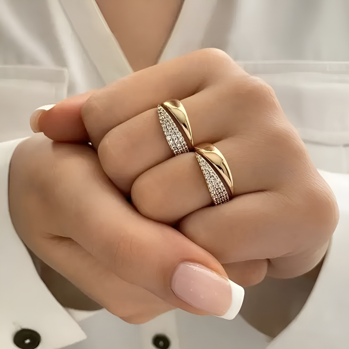 Eleganter Statement-Ring mit klarer Silhouette für Damen | Elowen