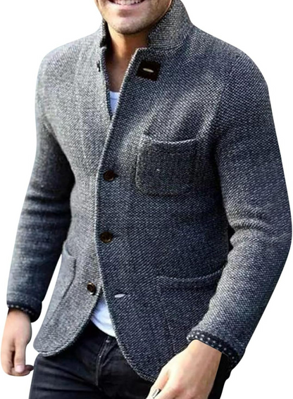 Anspruchsvolle Strickjacke für Herren in elegantem Design