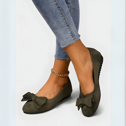 Bequeme flache Schuhe für Damen – ideal für Alltag, Freizeit und längere Strecken
