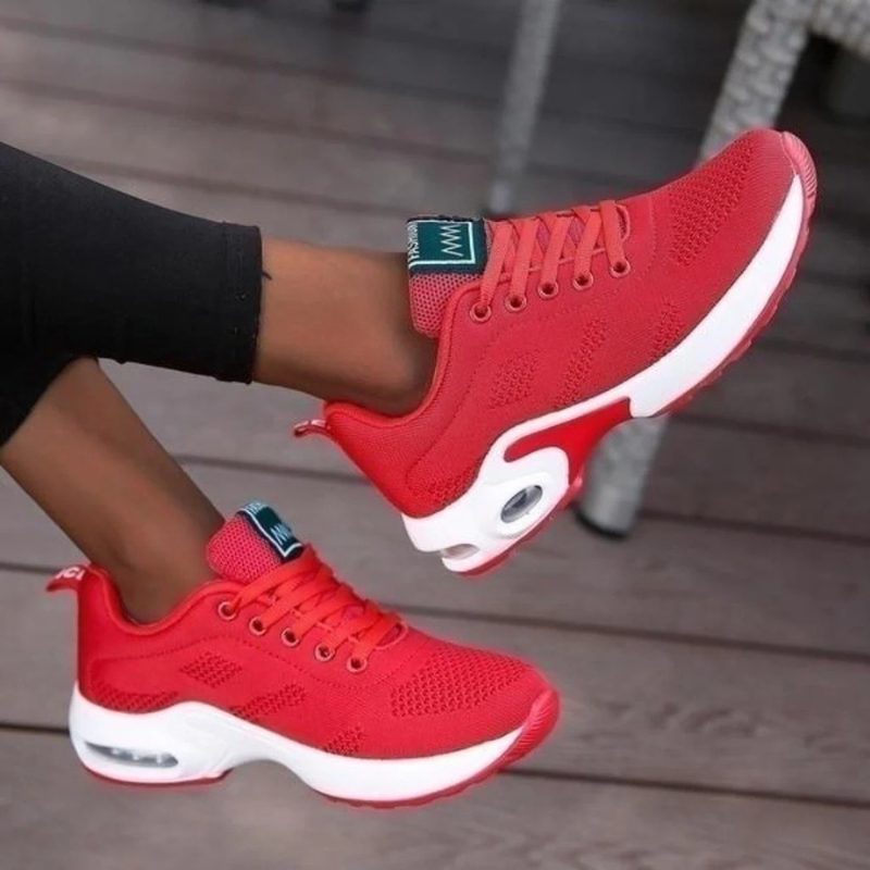 Bequeme Sportschuhe für Damen in modernem Design, ideal für schmerzfreies Gehen, Sport und Alltag.