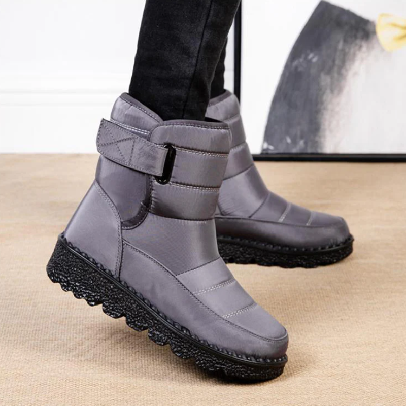 Bequeme Winterstiefel für Damen mit elegantem Design, ideal für kalte Tage und vielseitige Outfits