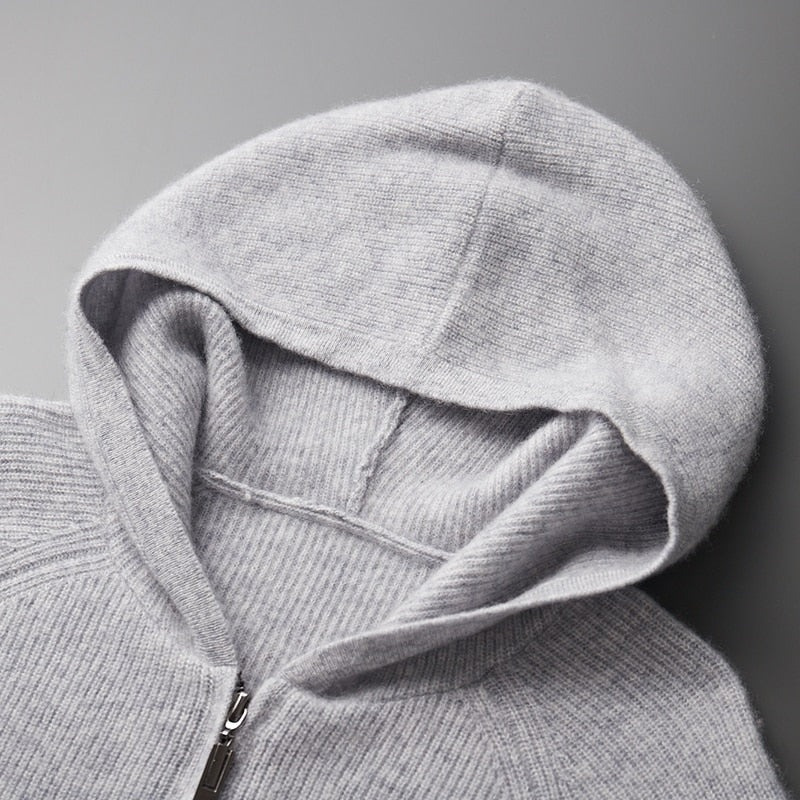 Bequemer Kapuzenpullover für Herren in lässigem Design