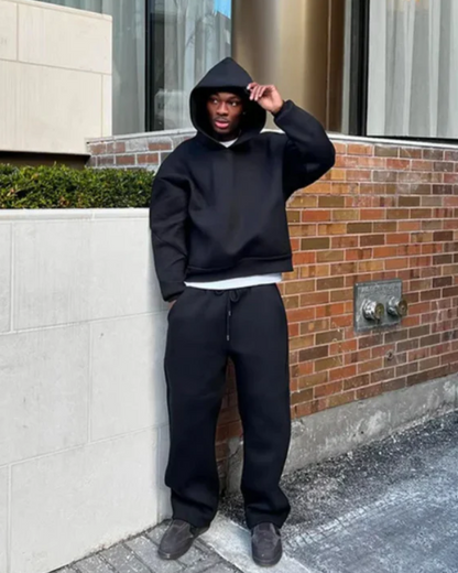 Bequemes Hoodie- und Hosen-Set für Herren in modernem Design