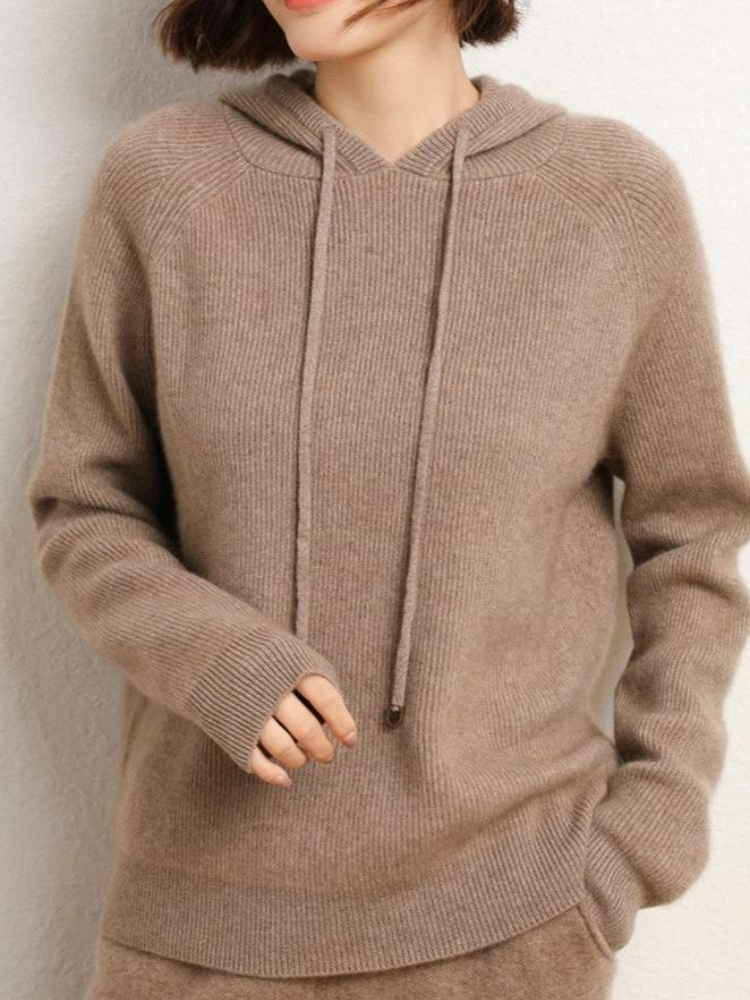Damen Casual weicher Kapuzenpulli in warmer Ausführung, ideal für Freizeit und kühle Tage.