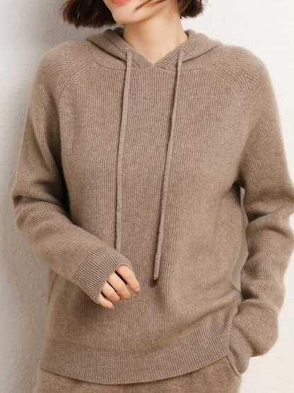 Damen Casual weicher Kapuzenpulli in warmer Ausführung, ideal für Freizeit und kühle Tage.