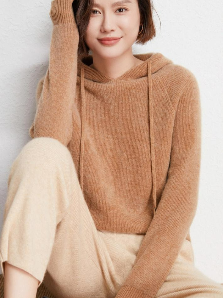 Damen Casual weicher Kapuzenpulli in warmer Ausführung, ideal für Freizeit und kühle Tage.
