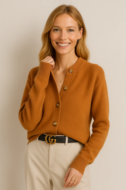 Damen anspruchsvoller gemütlicher Cardigan in warmer Ausführung, ideal für kühle Tage.