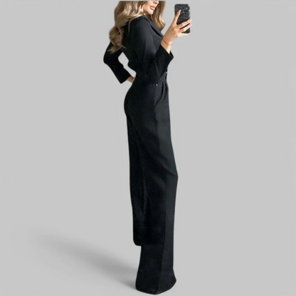 Damen Jumpsuit mit elegantem Schnitt und vielseitigem Design, geeignet für Büro und Alltag