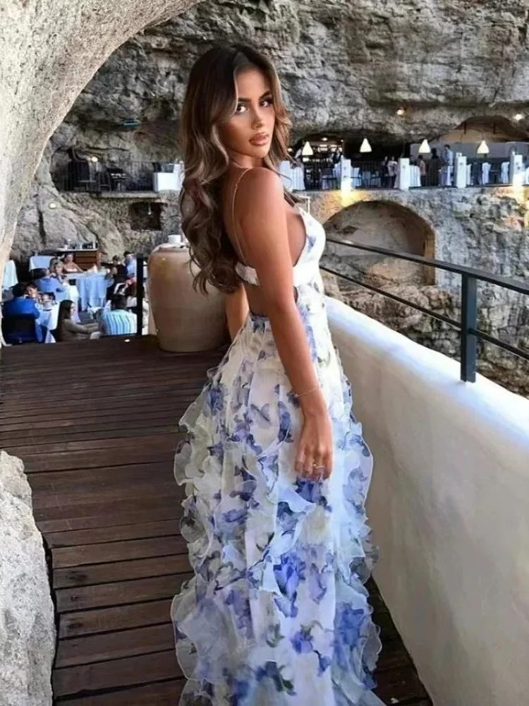 Damen Blumen Urlaub Sommerkleid mit luftiger Passform und fröhlichem Muster für warme Tage.