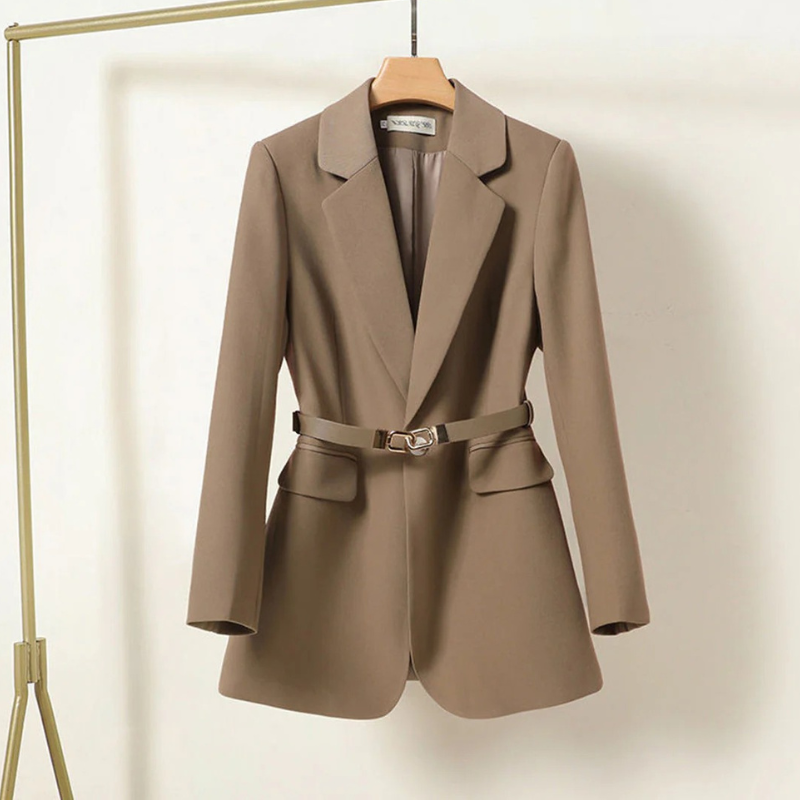 Damen eleganter Büroblazer in stilvollem und professionellem Design