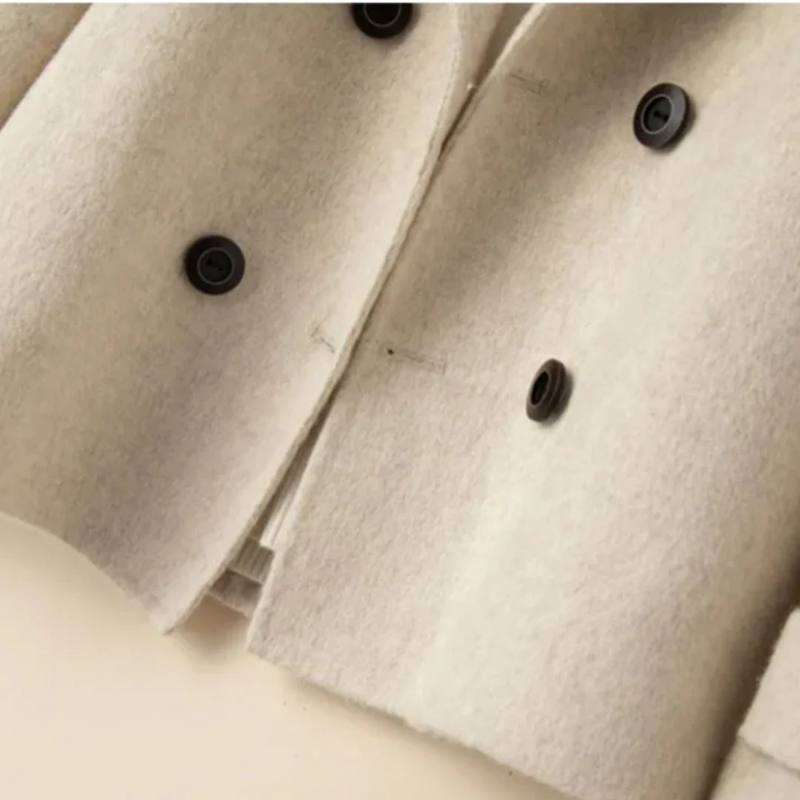 Damen eleganter Doppelreiher-Mantel für stilvolle Outfits