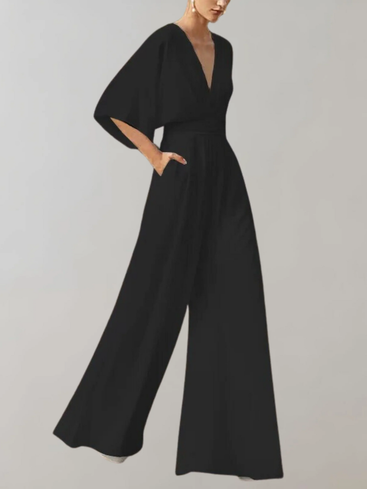 Damen eleganter Jumpsuit mit weitem Bein in stilvollem Design für besondere Anlässe