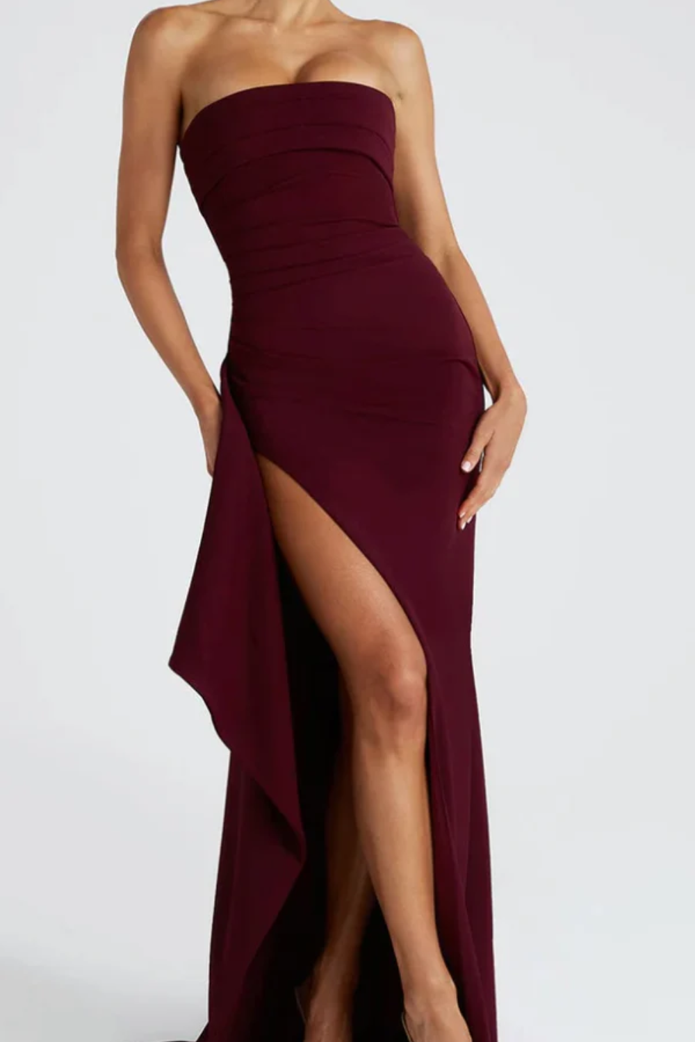 Damen elegantes Abendkleid mit hohem Beinschlitz für besondere Anlässe