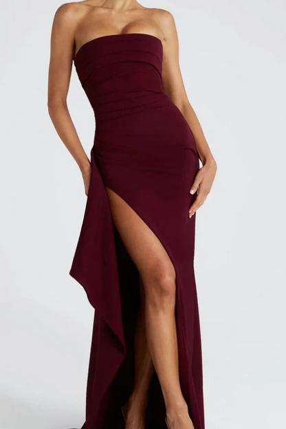 Damen elegantes Abendkleid mit hohem Beinschlitz für besondere Anlässe