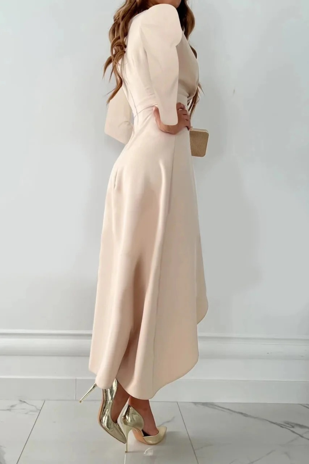 Damen elegantes Bürokleid in klassischem Design für den Berufsalltag