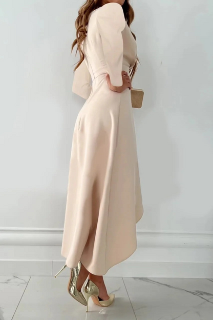 Damen elegantes Bürokleid in klassischem Design für den Berufsalltag