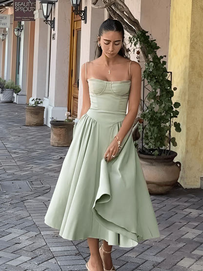 Damen elegantes Sommerkleid mit taillenformendem Schnitt für warme Tage