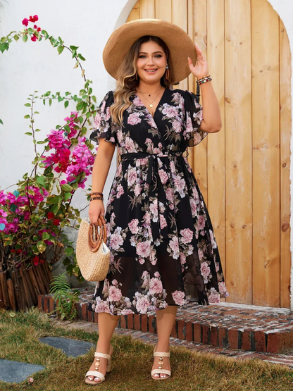  Damen geblümtes Sommerkleid in Übergröße mit lockerer Passform und sommerlichem Design.