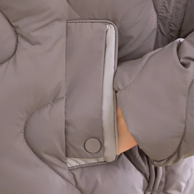 Damen klassische gesteppte Bürojacke in elegantem Design