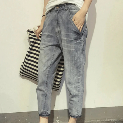 Damen klassische Jeanshose mit zeitlosem Schnitt und vielseitigem Stil