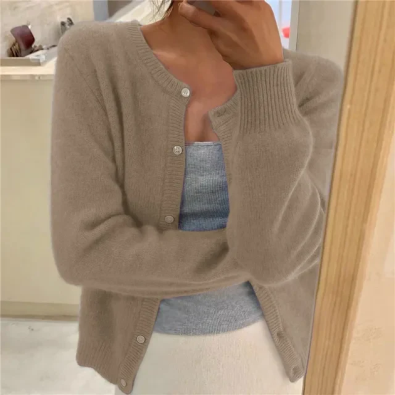 Damen klassische weiche Strickjacke, elegant und vielseitig kombinierbar für Alltag und besondere Anlässe