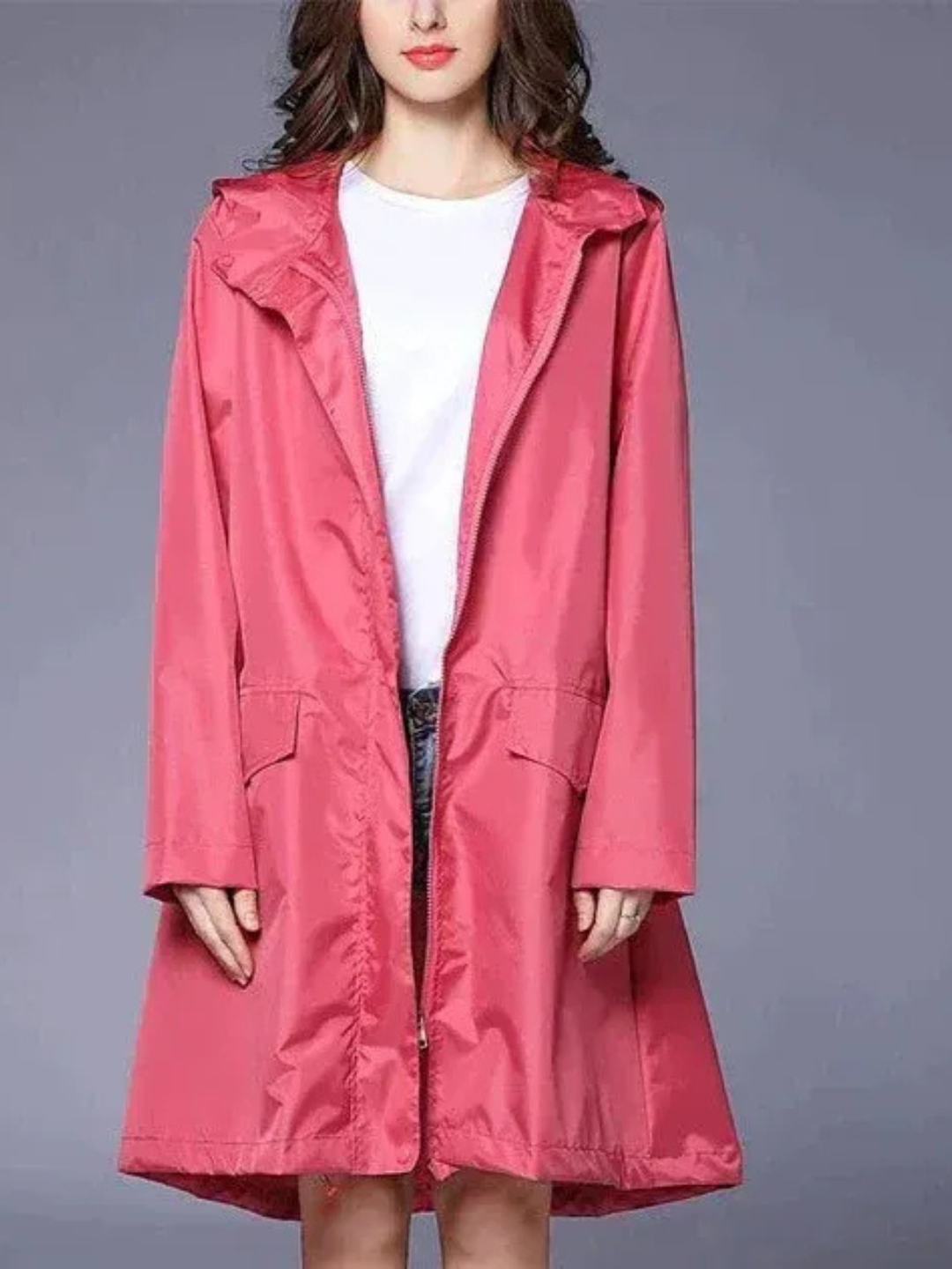 Damen klassischer Outdoor-Regenmantel mit Kapuze für zuverlässigen Schutz bei Regen