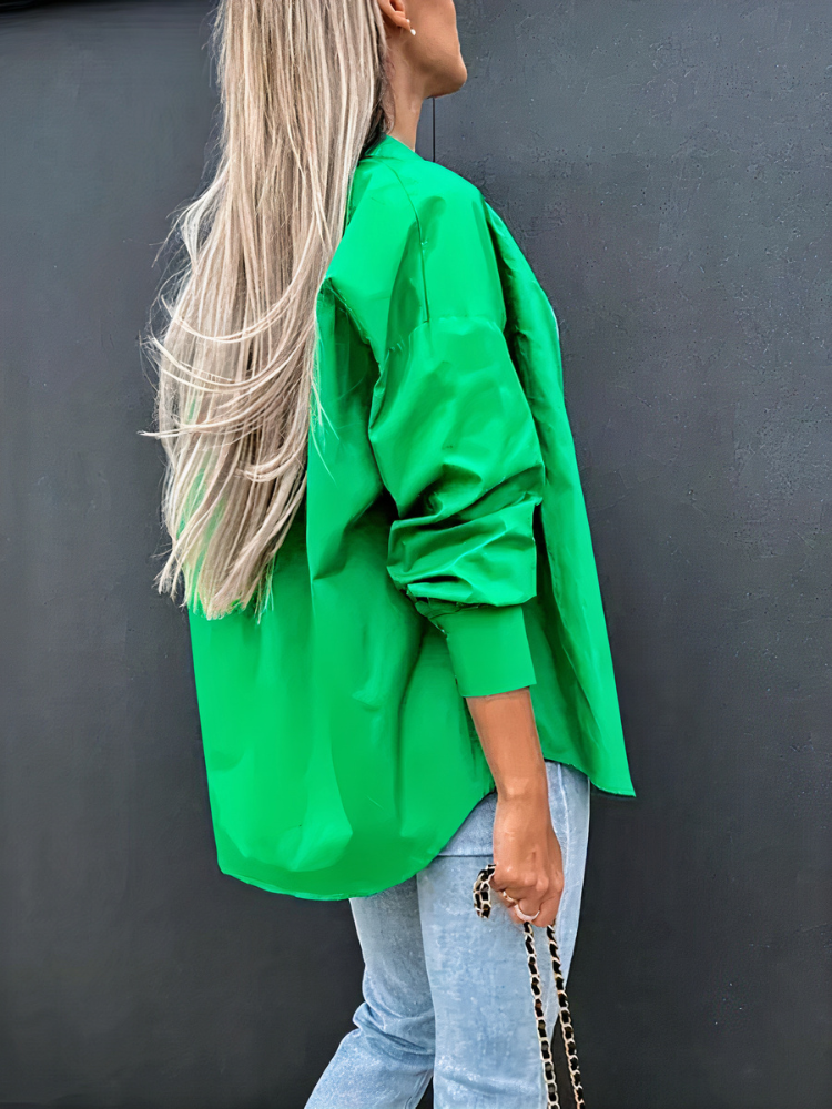 Damen lässige Bluse mit Knopfleiste in modernem, lockerem Schnitt für vielseitige Outfits.

