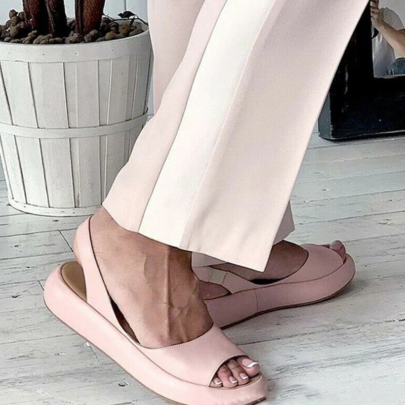 Damen lässige Sommersandalen in modernem Design für entspannten Sommer-Look.