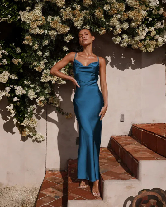  Damen langes elegantes Kleid für Hochzeitsgäste – stilvoll und bequem für feierliche Anlässe.