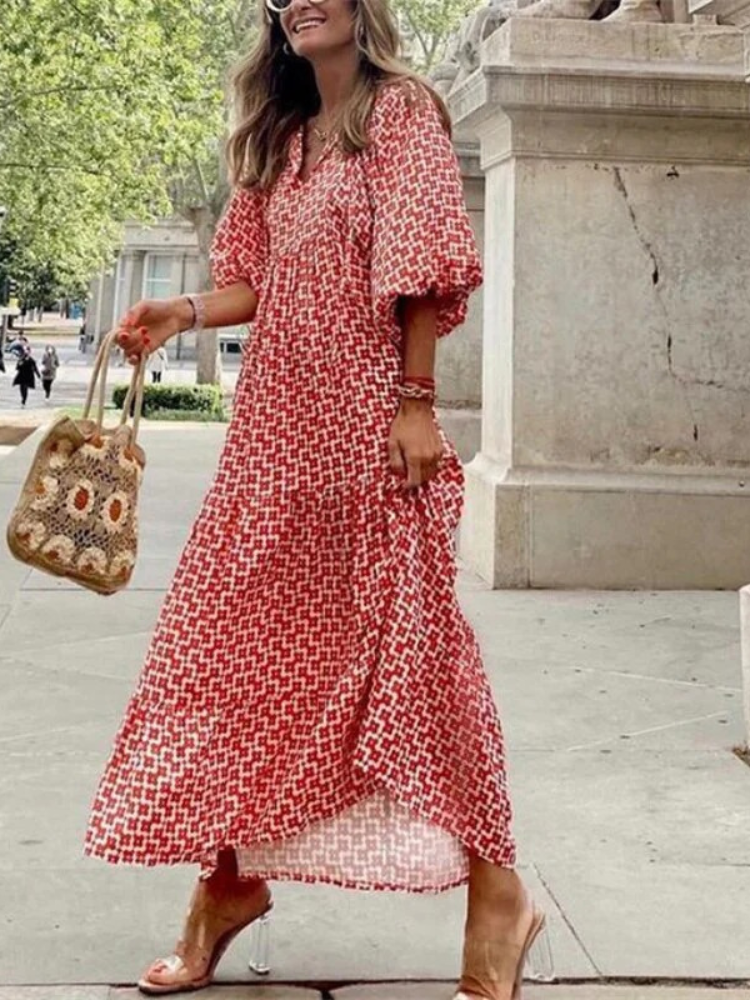 Damen lockeres luftiges Sommerkleid für warme Tage in lässigem, leichten Schnitt.

