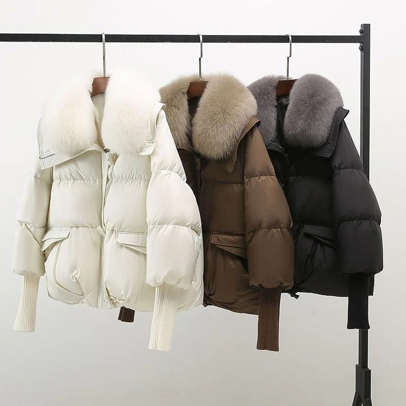 Damen luxuriöse Daunenjacke in elegantem Design für den Winter