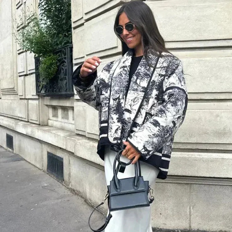 Damen moderne Jacke im japanischen Stil, bequem und stilvoll für Alltag und Freizeit