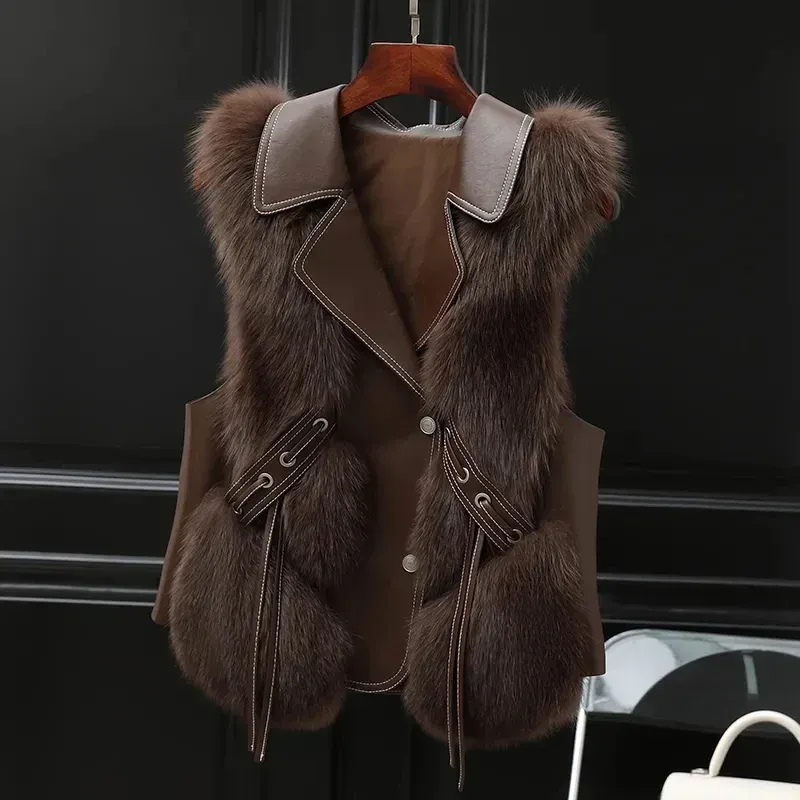 Damen modische Weste in modernem Design für vielseitige Outfits.