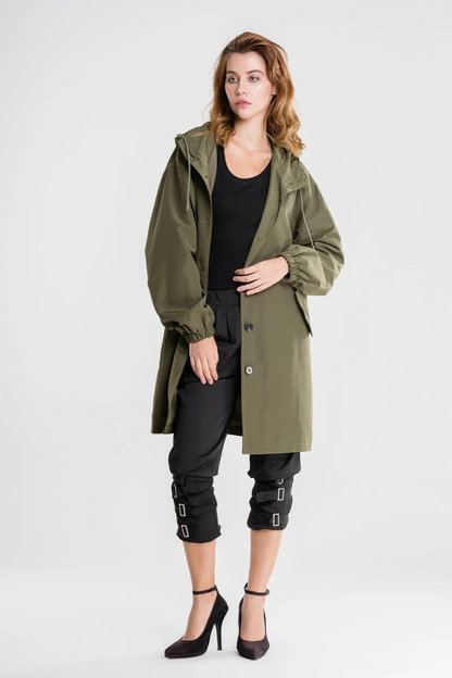 Damen Outdoor-Regenjacke wasserdicht mit Kapuze für zuverlässigen Schutz bei jedem Wetter